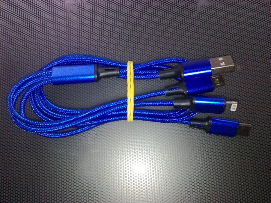 Зарядный кабель-переходник 3 в 1: USB Type-C, Micro USB, Lightning