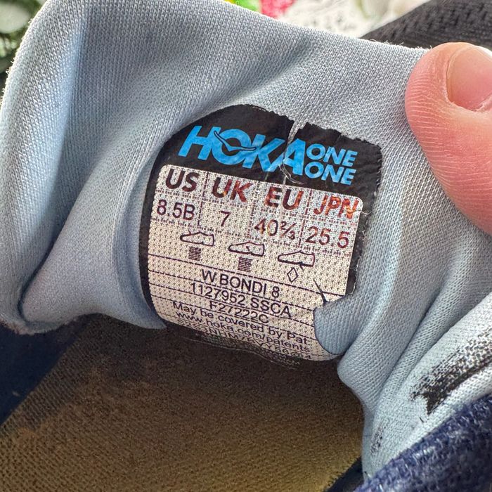 Кросівки Hoka Bondi 8 40.5 розмір Е6270