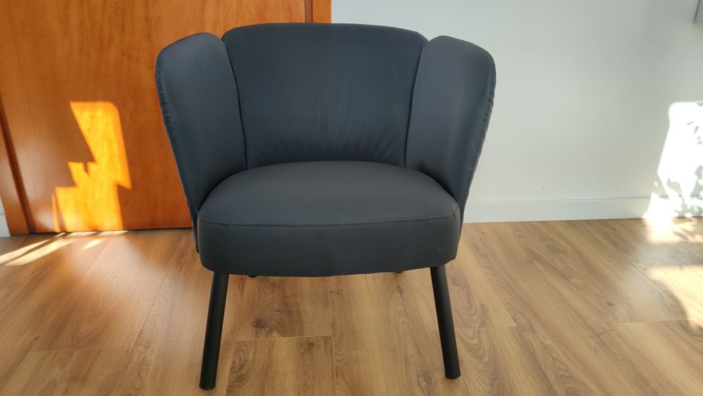 Fotel IKEA Herrakra czarny, materiał Skulsta