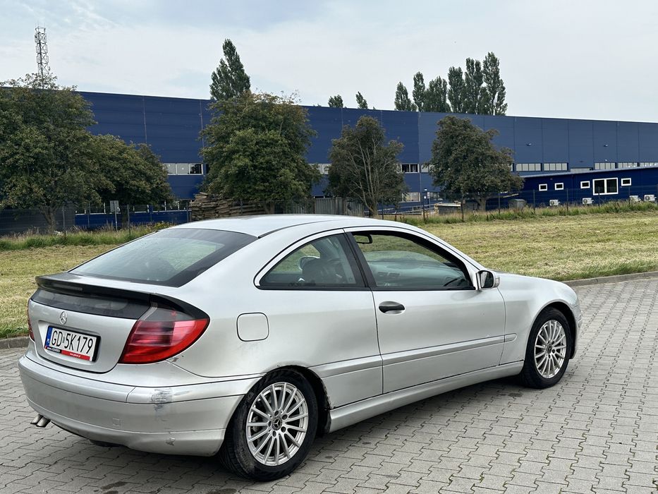 ‘04 Mercedes-Benz w203 Coupe 2.2 143KM OC/PT 6-biegów