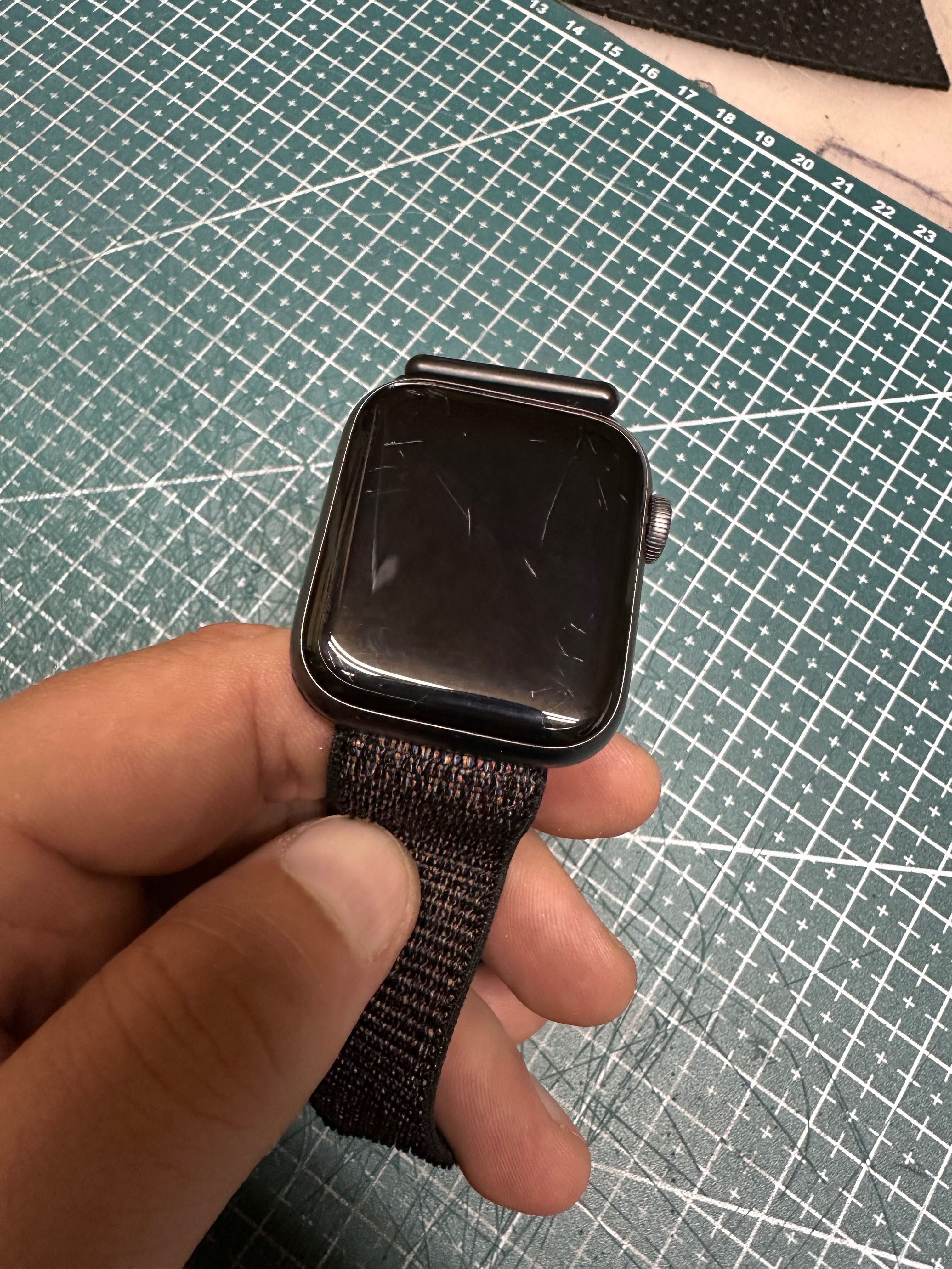 Оригінал Apple Watch  4 Space gray 40 mm