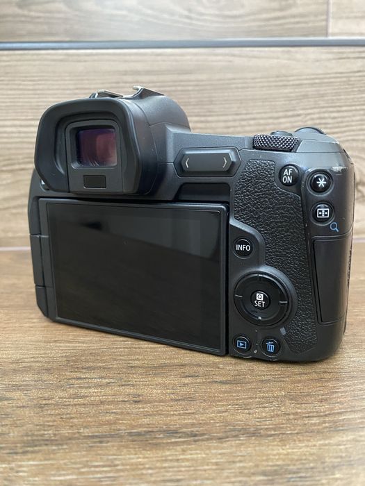 Canon Eos R Body