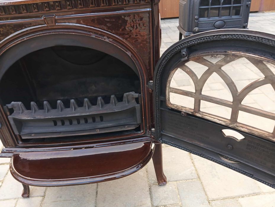 Kominek żeliwny Jotul