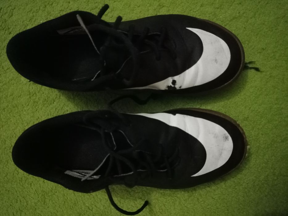 Бутсы футзалки Nike размер 36, стелька 23,5 см