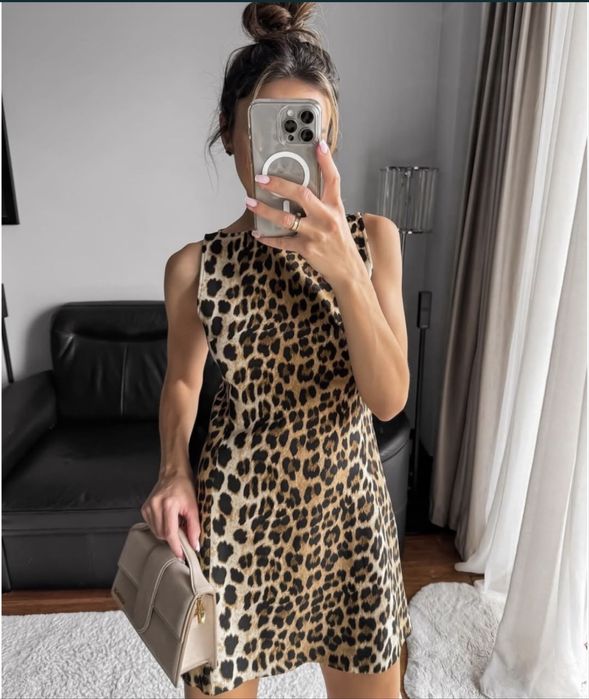 Zara плаття сарафан