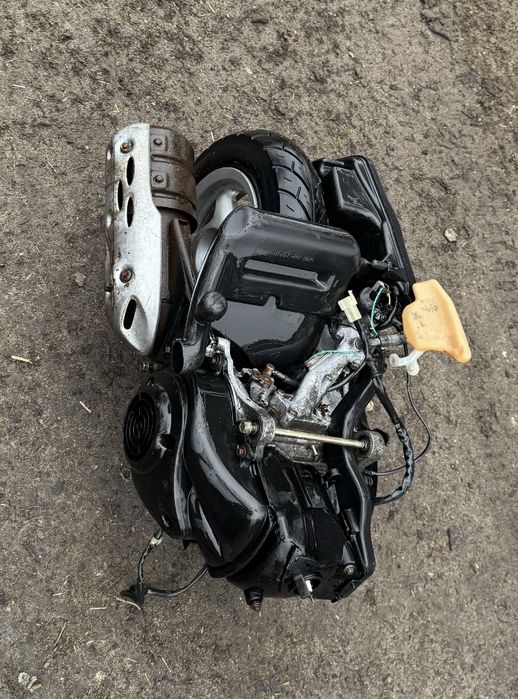 Двигатель мотор Honda lead af 48 100куб