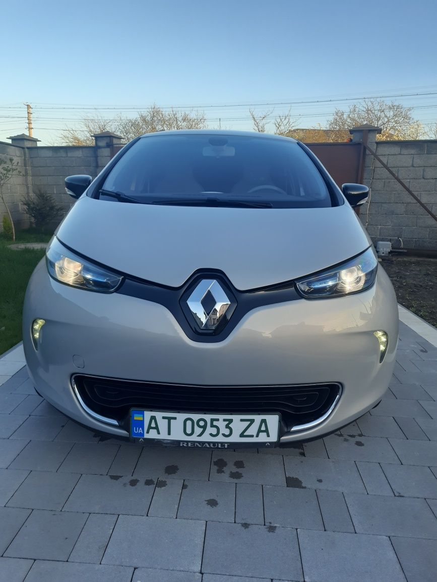 Renault Zoe 2015р R240 25.9кВт