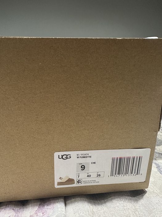 Pantufas ugg com pelinho