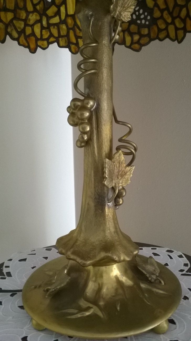Wyjątkowa Lampa z bursztynem