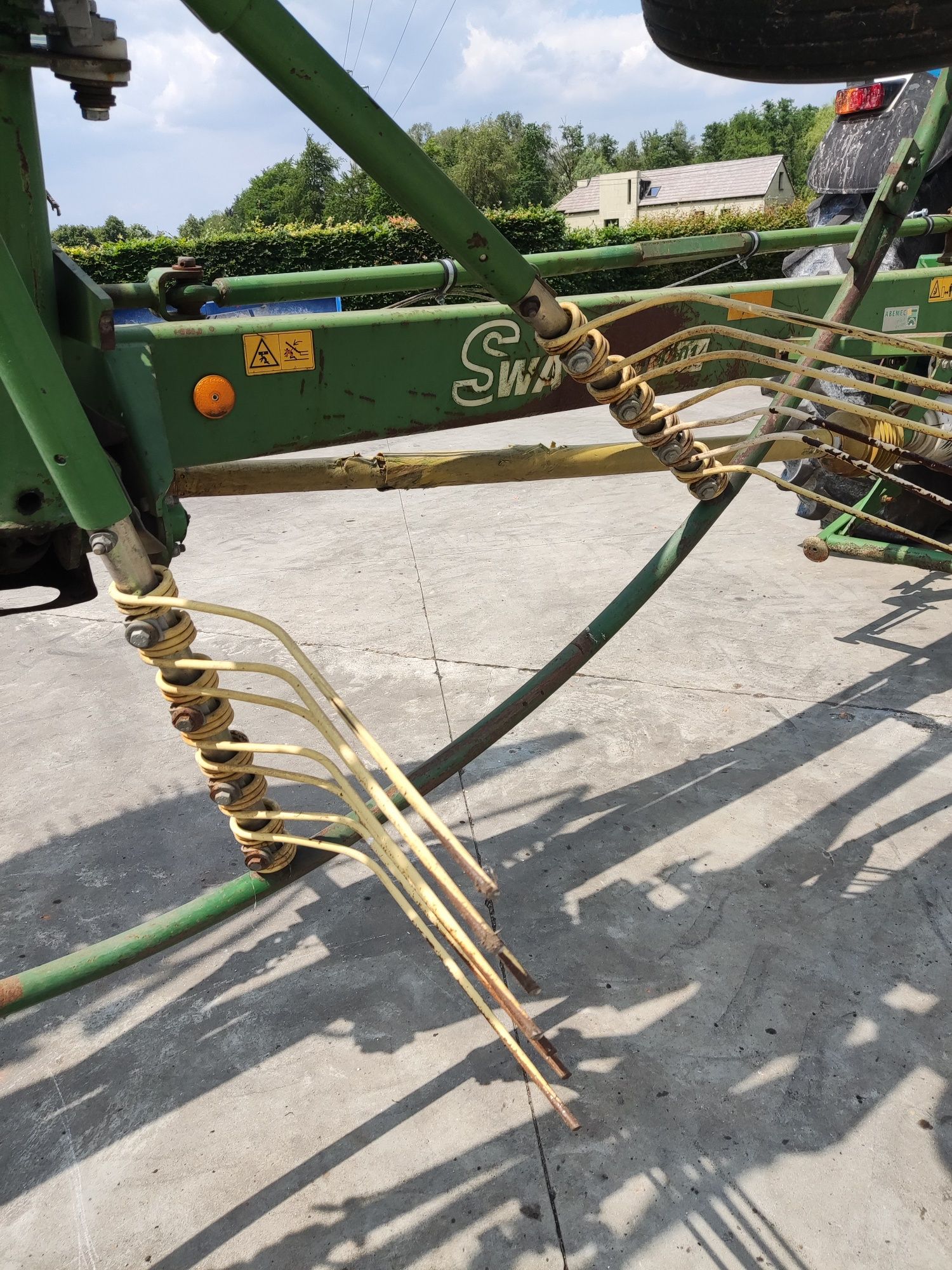 Krone swadro 1201 zgrabiarka karuzelowa karuzela grabarka