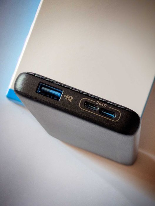 Павербанк PowerBank Anker PowerCore Slim 10000mAh