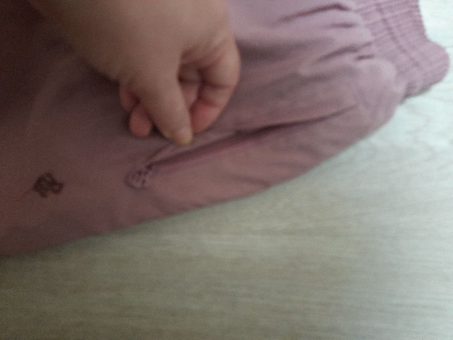 Костюм спортивний жіночій