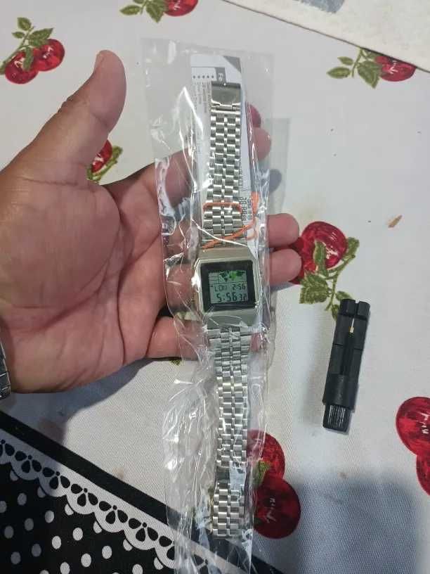 Relógio Prateado Cinzento SKMEI Stainless Steel Digital Wristwatch Men