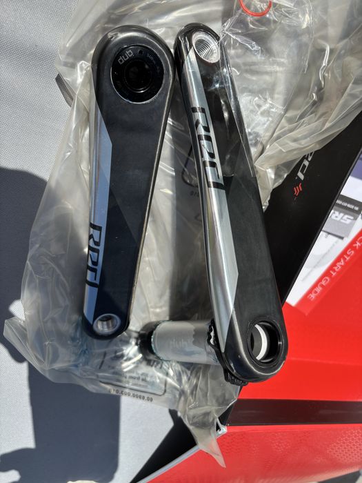 Korba Sram Red Axs Dub 172,5 mm