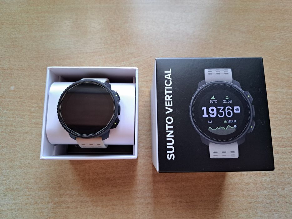 Smartwatch Suunto Vertical Black Sand jak nowy