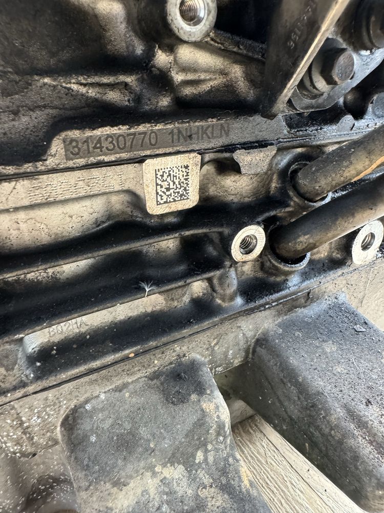 Motor Volvo XC90 peças D4204T14