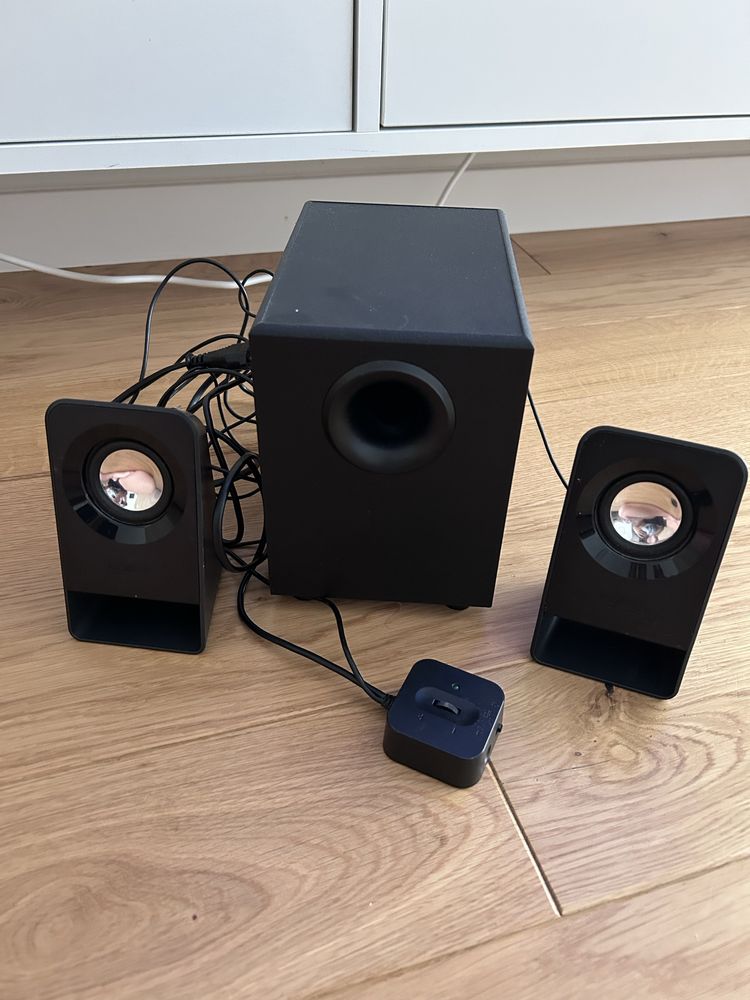 glosniki logitech komputerowe z213
