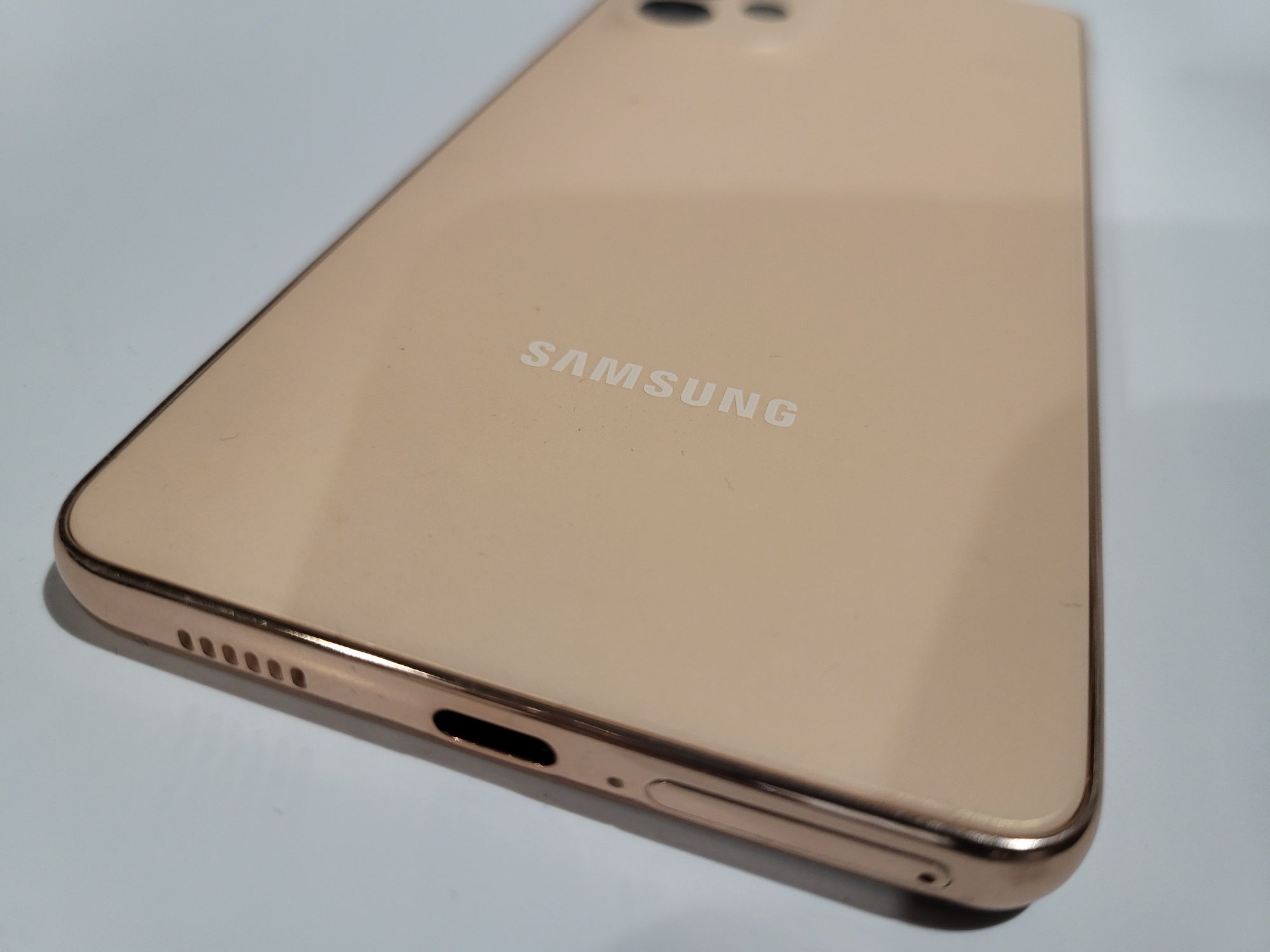 Atrapa telefonu Samsung Galaxy  A53 5G