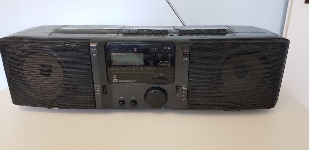 Radiomagnetofon z CD SIEMENS boombox