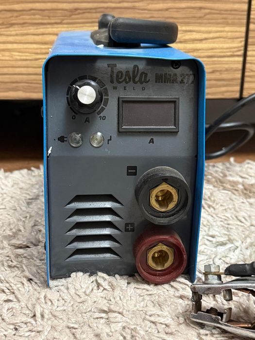 Зварювальний інверторний апарат Tesla