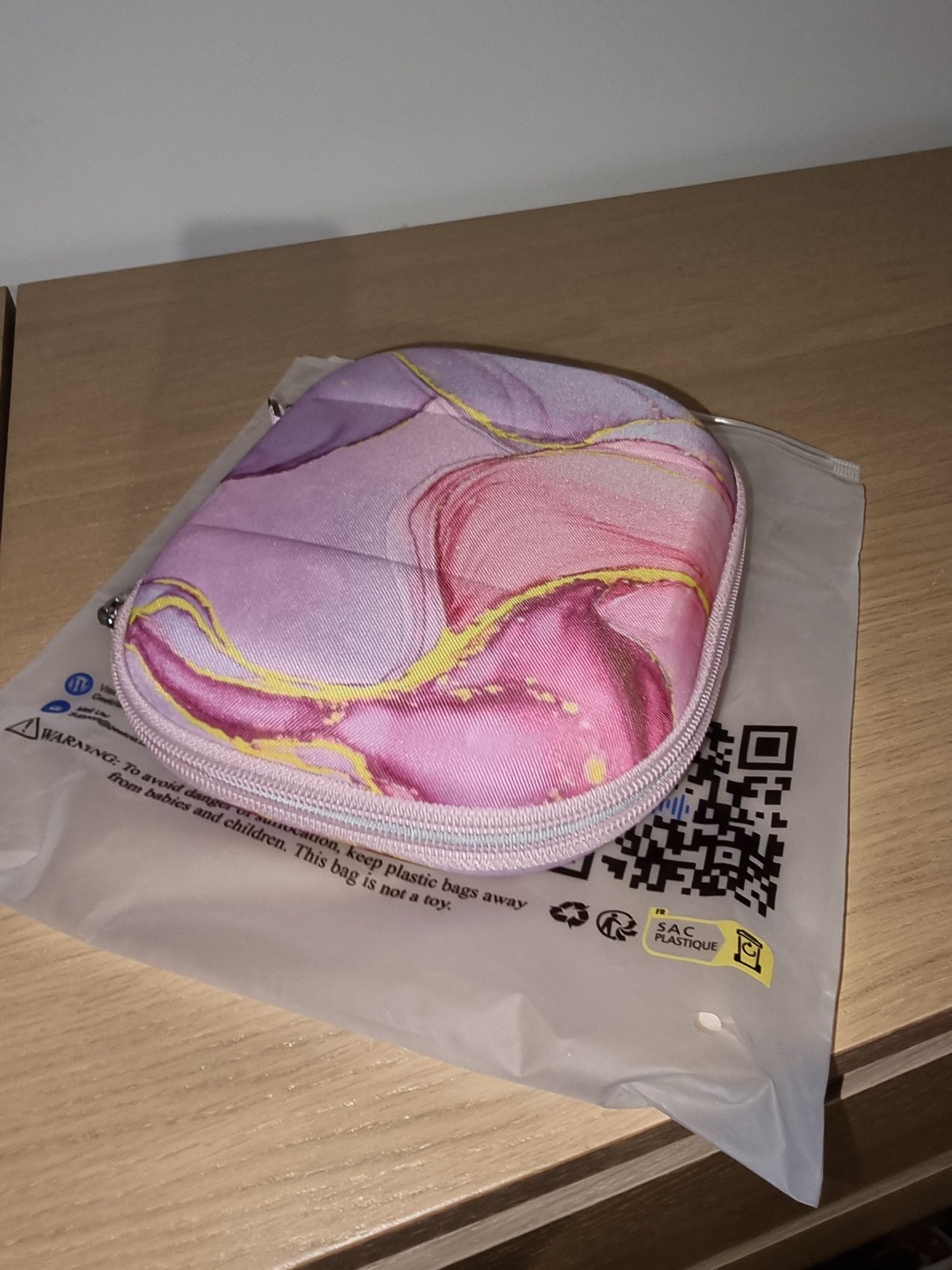 Geekria Etui na słuchawki kompatybilne z JBL, Bose oraz inne