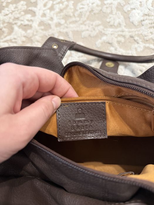 Сумка велика шкіряна коричнева Tommy&Kate