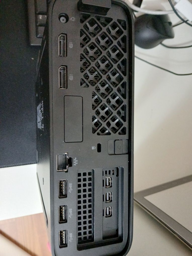 Worksation HP Z2 G9 Mini - Intel i7 12Th Gen