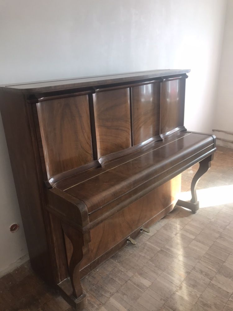 Фортепиано (пианино) Riese Ernst Korner & Co, Германия