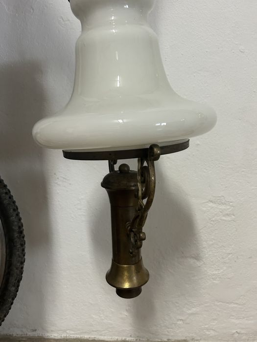 Candeeiro antigo de ferro