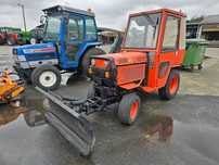 Iseki Agria 4900  mini traktor z pługiem do sniegu