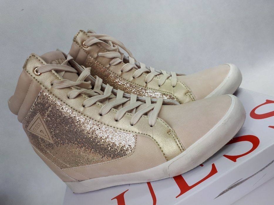 Botki sneakersy GUESS cielisty tóż brokat platforma 40