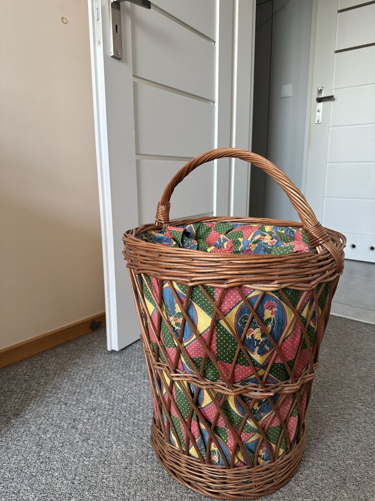 Kosz na pranie wiklinowy