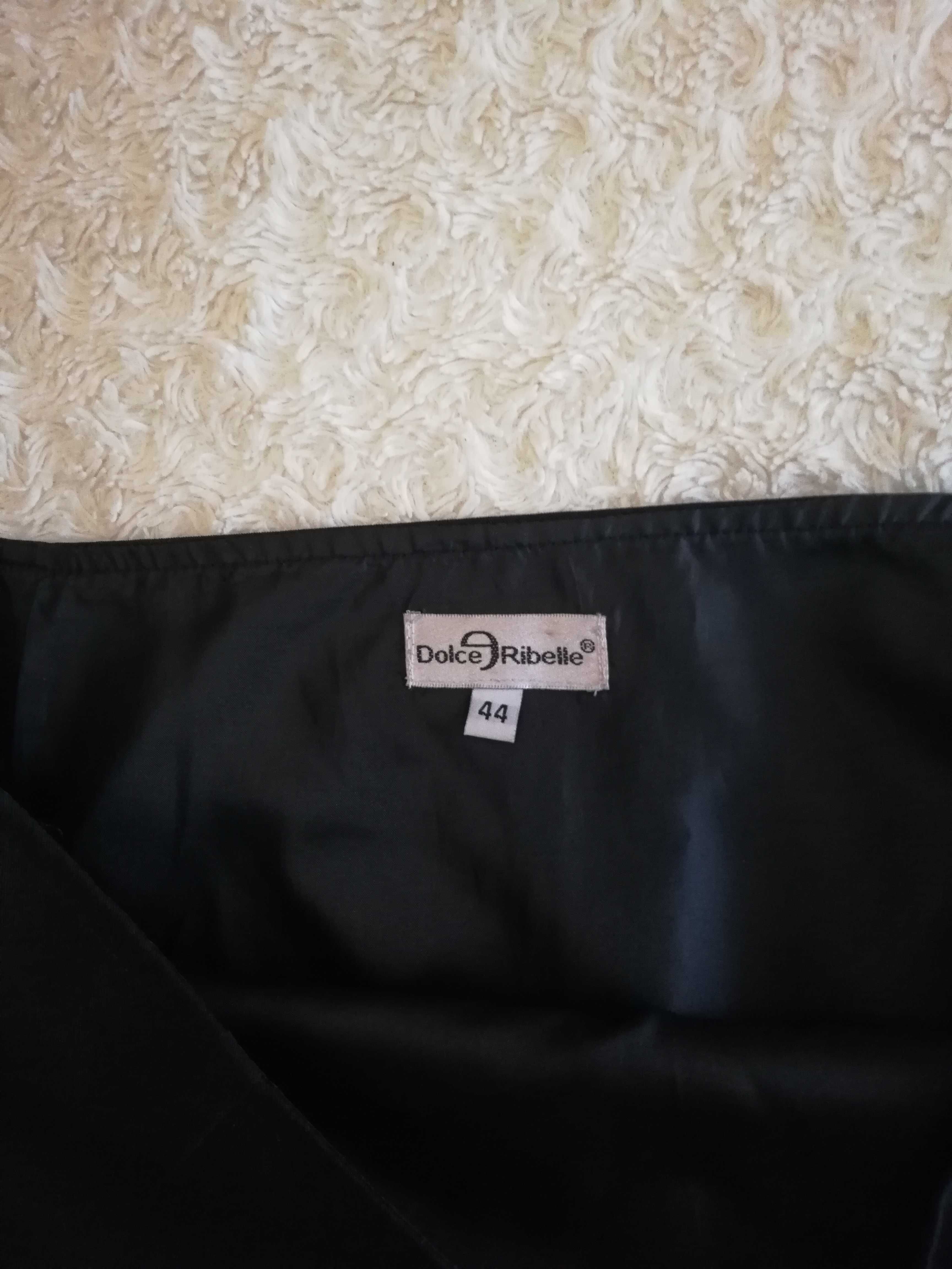 Spódnica mini z futerkiem