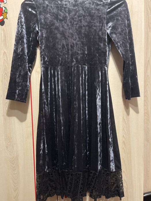 Сукня на дівчинку