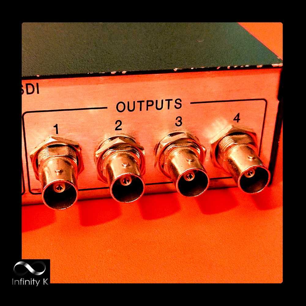 EXTRON - MDA 4V HD-SDI - 4 Output 3G-SDI Distribution Amplifier