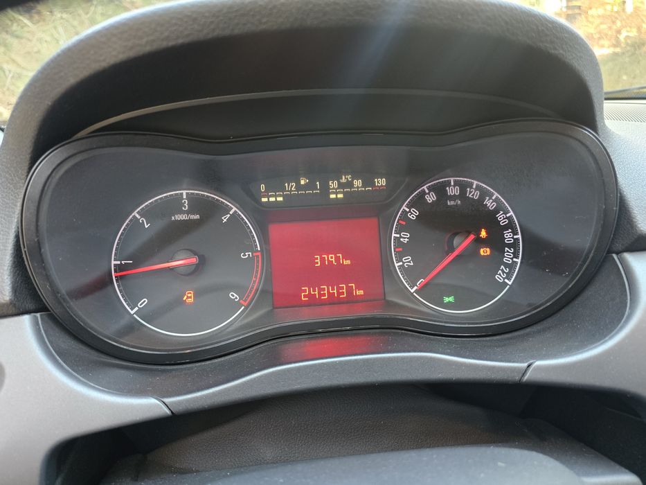 Opel corsa 1.3 cdti Nacional C/Garantia