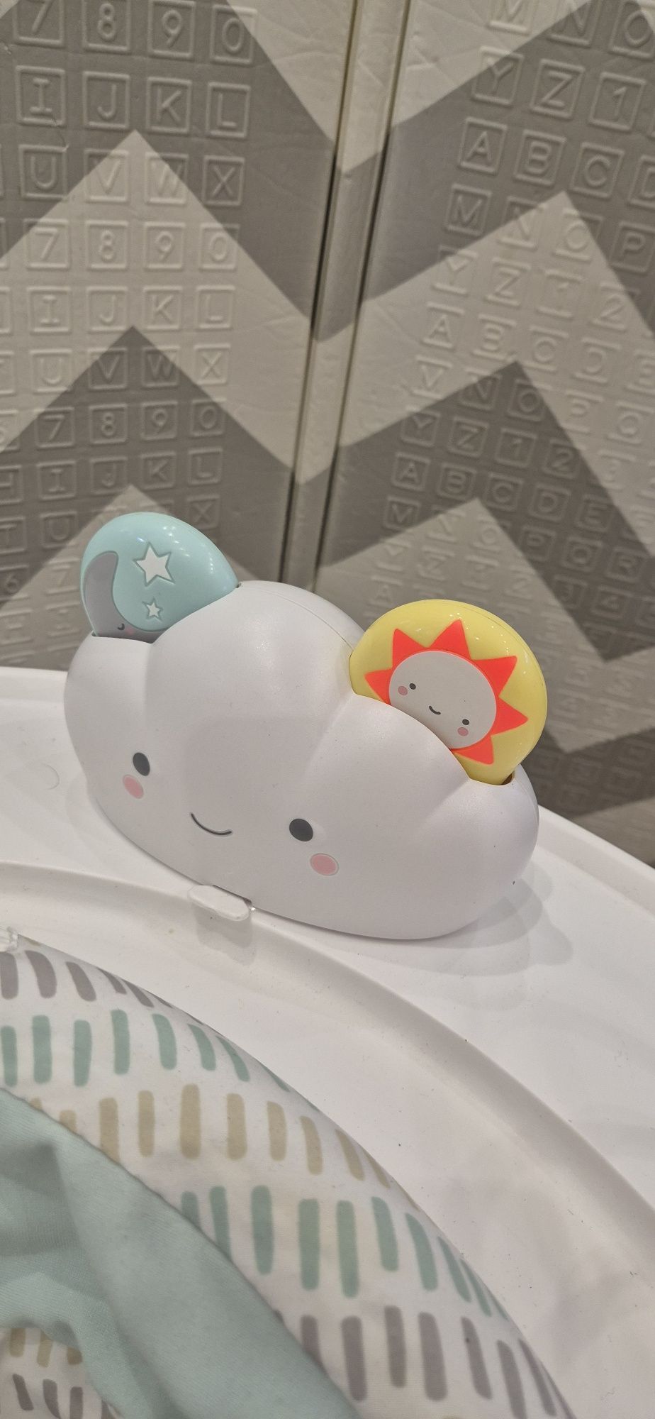 Розвиваючий центр Skip Hop
