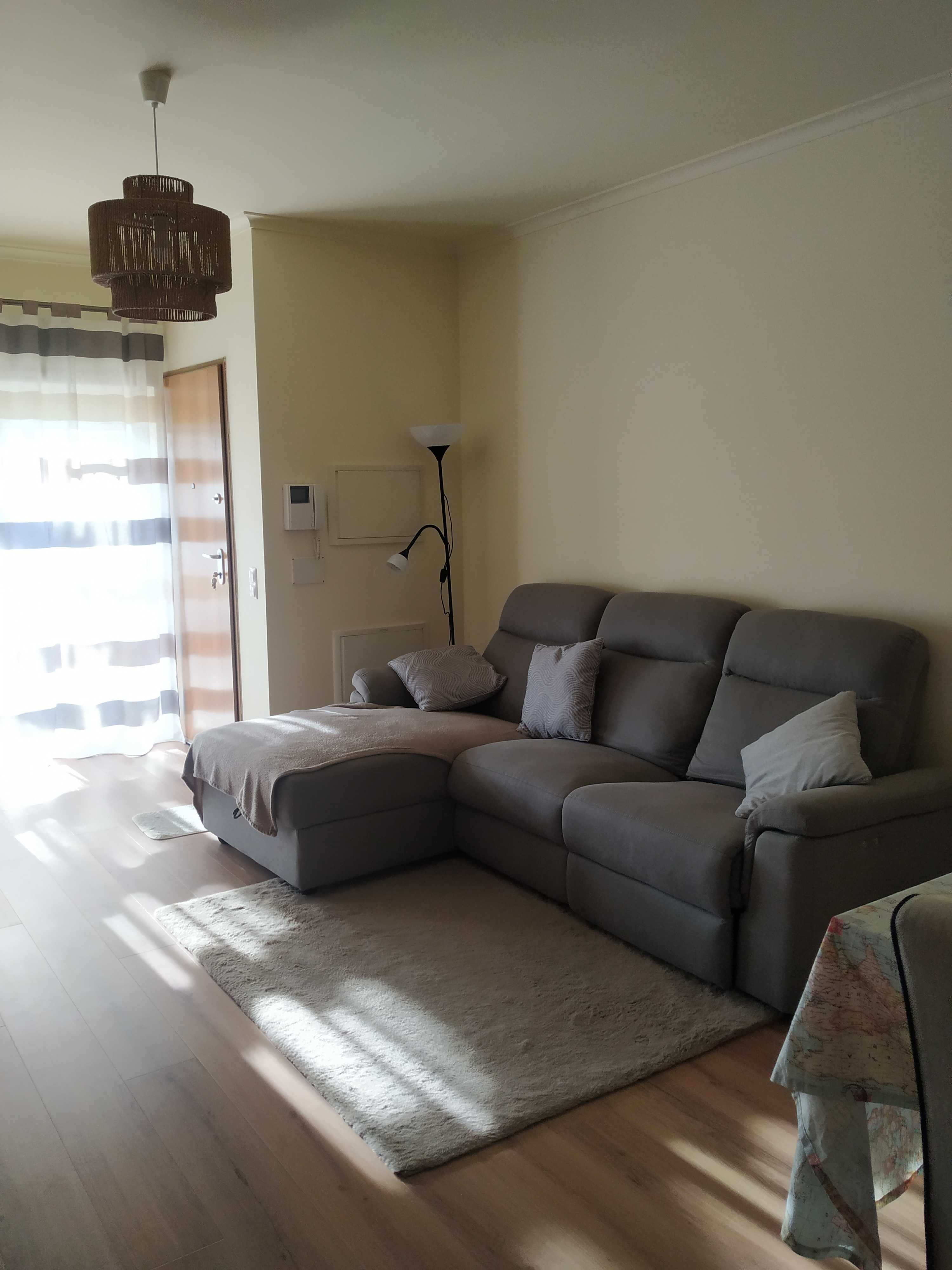 Arrendamento de apartamento t2 na rua Tó Quim Barreto, 3