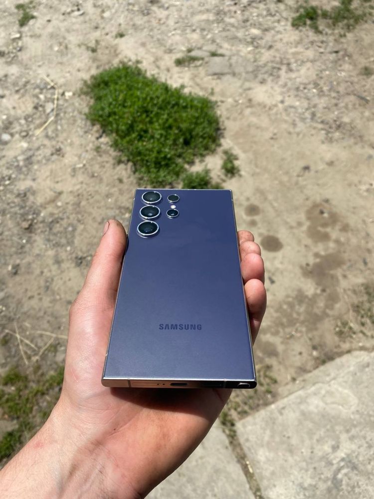 Samsung S24 Ultra Фіолетовий 12/256Гб Ідеальний стан