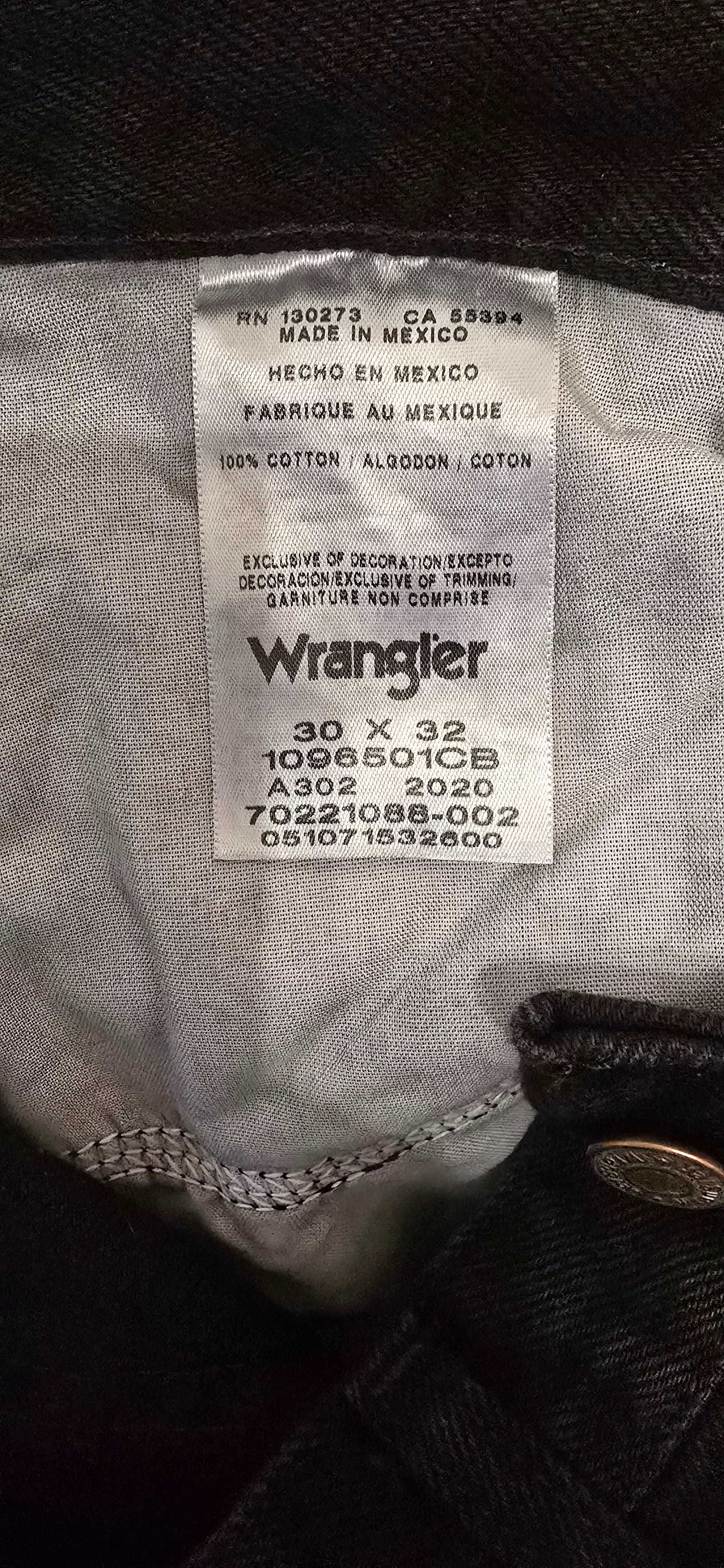 Spodnie jeansowe Wrangler.