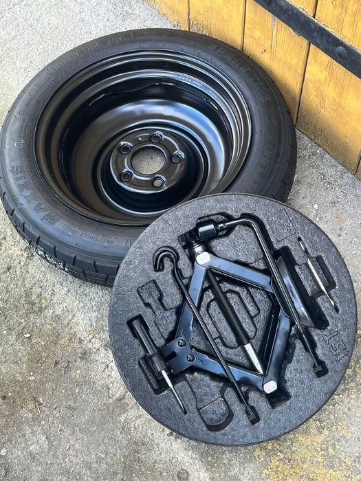 Sprzedam koło zapasowe z osprzętem oraz koła stalowe zimowe