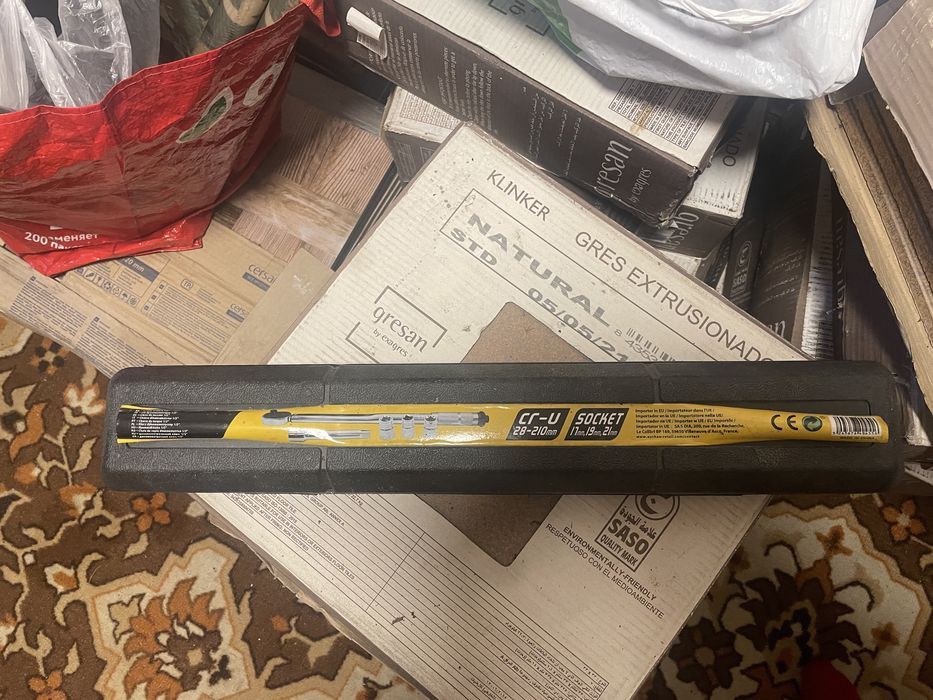 Динамометрический ключ для колесных головок 17/19/21