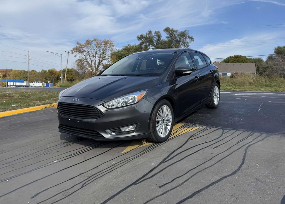 Ford Focus      2017