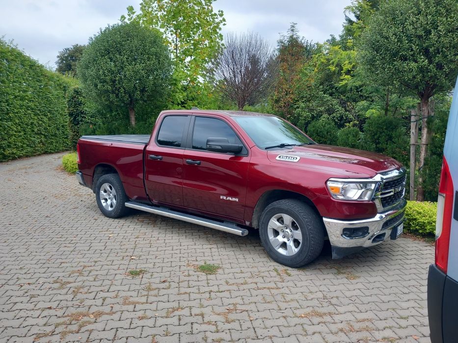 Ram 1500 Big Horn Quad Cab 4X4 6'4 Box
