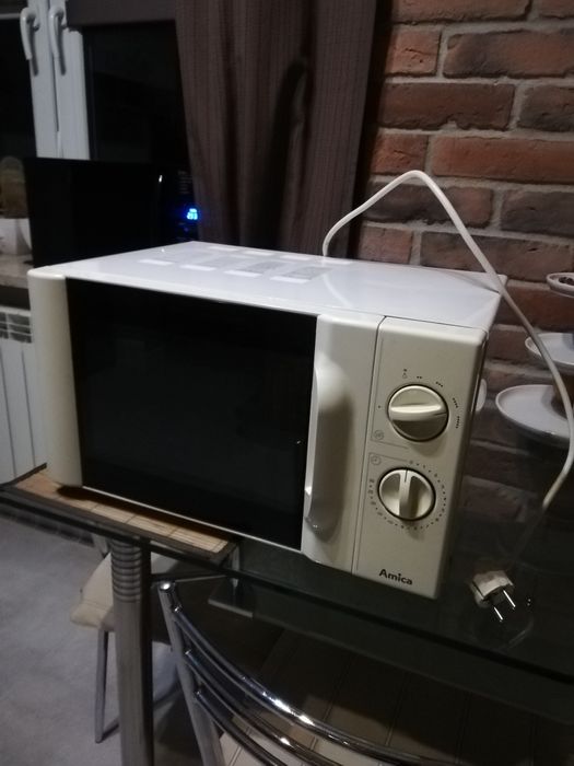 Kuchenka mikrofalowa  mikrofala  Amica  20L
