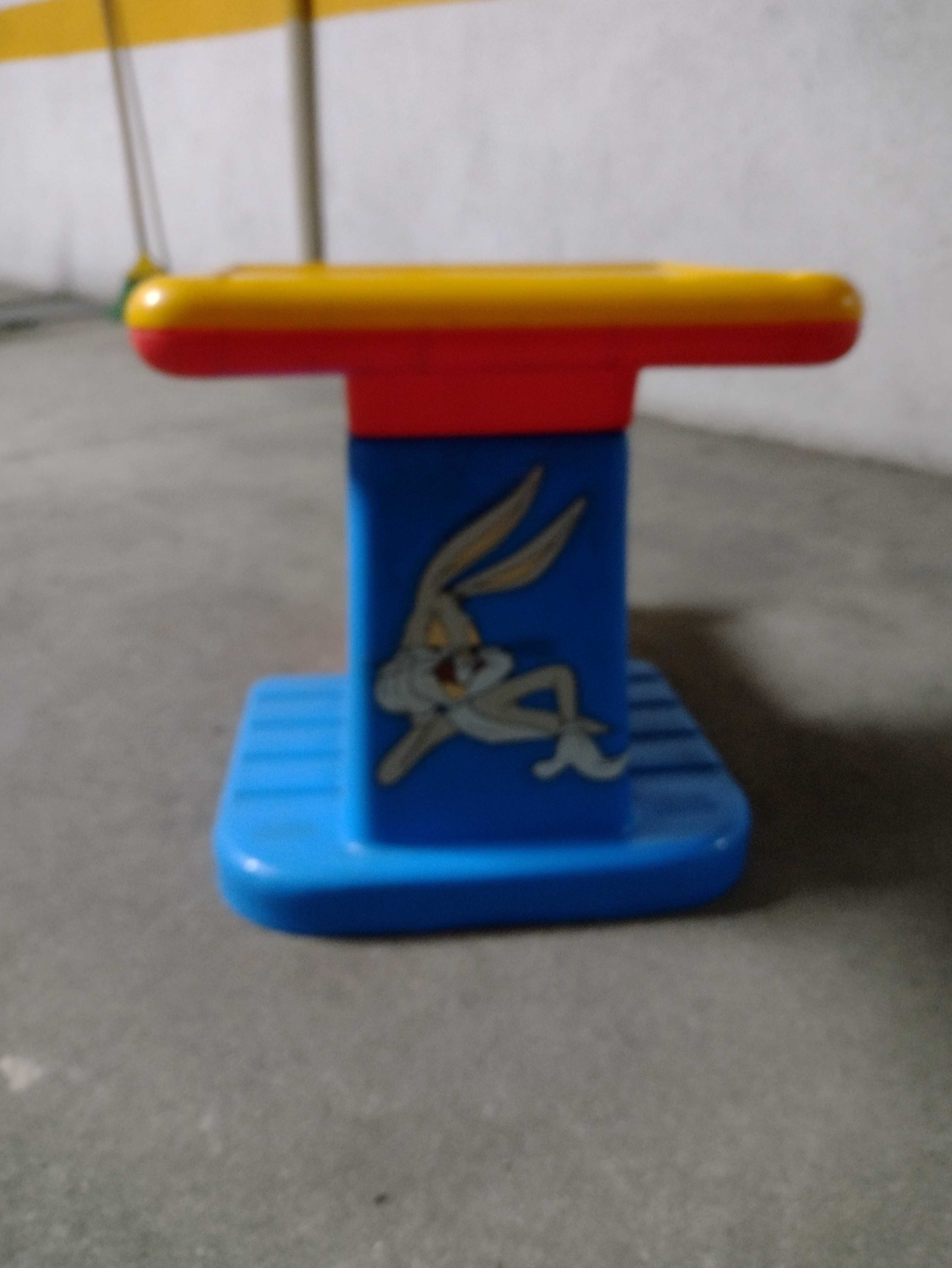 Carteira Infantil em plástico rígido