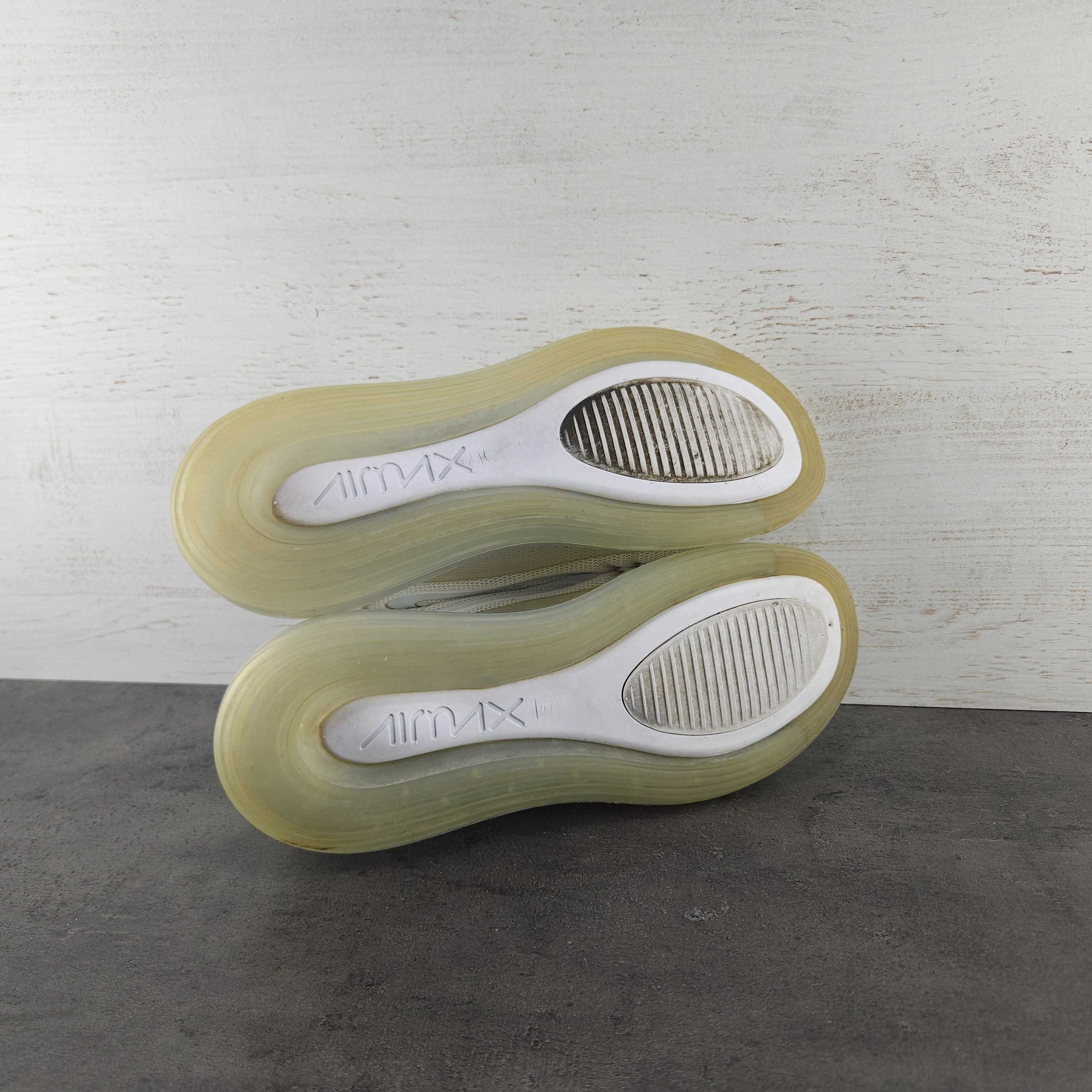 Кроссовки Nike Air Max 720. Размер 39