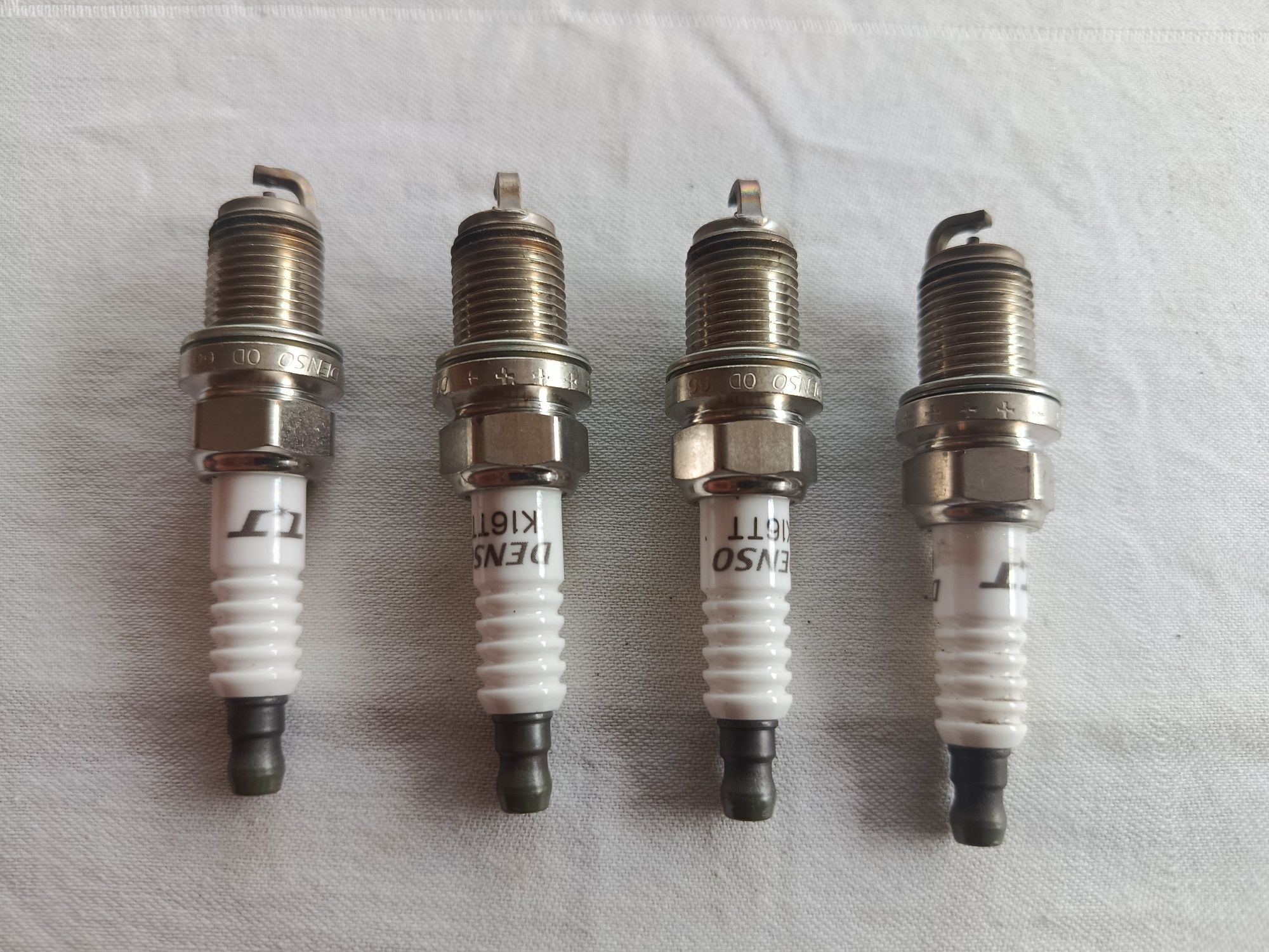 Свечи зажигания Denso K16TT