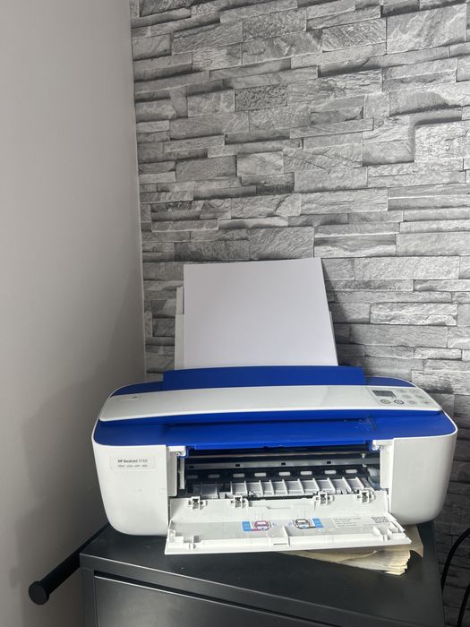 Impressora Hp DeslJet 3760 multifuncoes