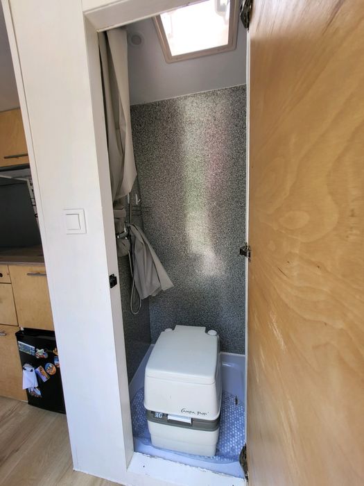 Kamper, kampervan Renault Master II 2 samowystarczalny